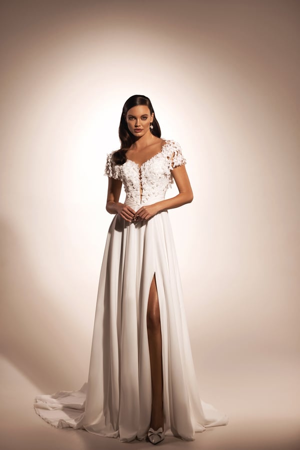 Exquisite A-Line Matrimonial Gown with Deep Neckline, Short Sleeves, Elegant Wedding Dress