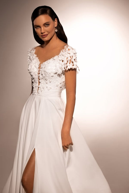 Exquisite A-Line Matrimonial Gown with Deep Neckline, Short Sleeves, Elegant Wedding Dress