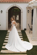 Minimalist A-Line Marriage Dress with Strapless Sweetheart Neckline, Button Detailing, and Natural Waistline