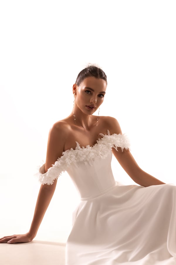 Chic A-Line Wedding Gown with Boat Neckline, Dropped Straps, and Button Embellishments