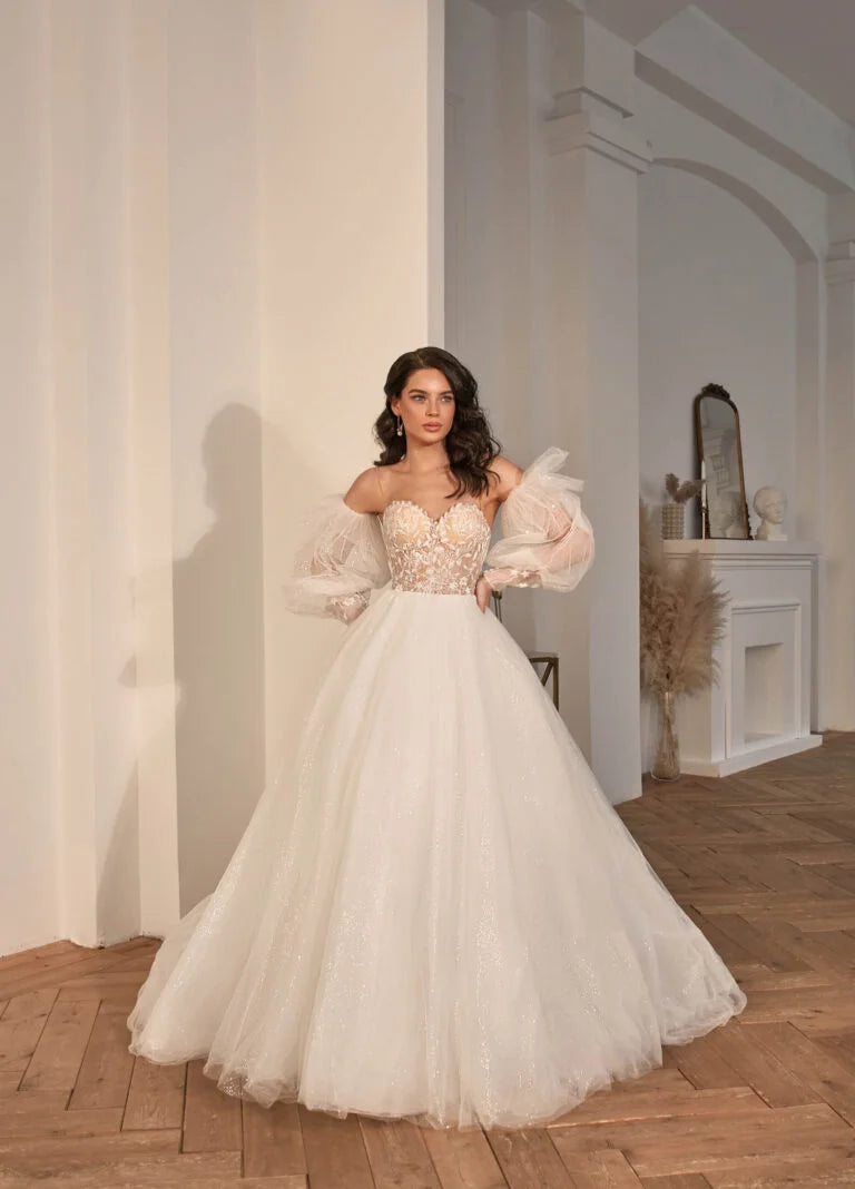 Romantic Illusion Sweetheart Neck Mesh Dress Bride Gown Sexy Backless Puff Sleeve Lace Wedding Dresses