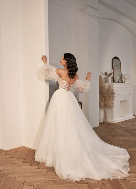 Romantic Illusion Sweetheart Neck Mesh Dress Bride Gown Sexy Backless Puff Sleeve Lace Wedding Dresses - Camilla's