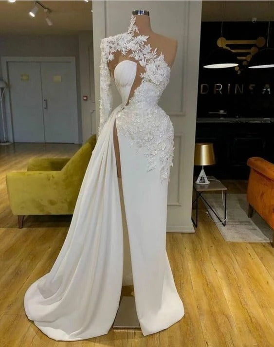 High Slit Mermaid Evening Dresses One Long Sleeves Appliques Lace Prom Gowns Soft Satin Women Special Occasion Dresses