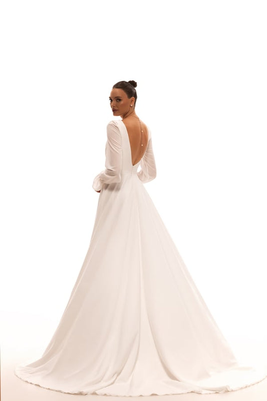 Elegant A-Line Bridal Dress with V-Neckline, Long Sleeves, and Zipper Detail