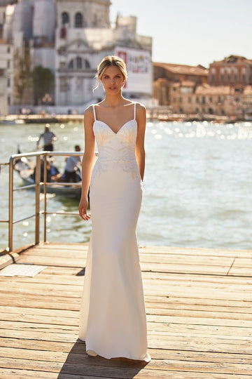 Simple Sheath Wedding Dress for Brides Appliques Sequined Sleeveless Spaghetti Straps Bridal Dress