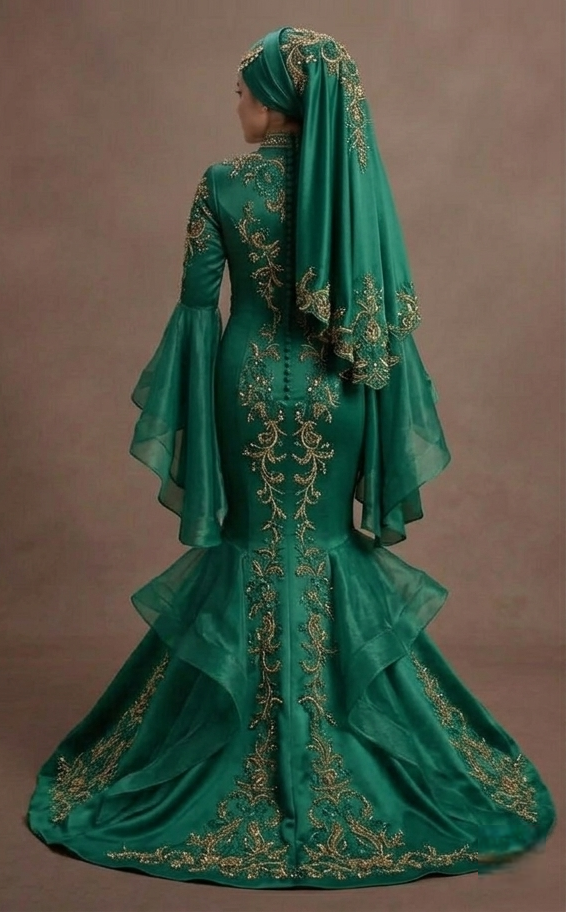 Muslim Prom Dress Emerald Green Satin Long Sleeve Modest Prom