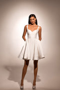 Simple Elegant Wedding Dresses V-Neck A-Line Mini Backless Bridal Gowns Pleats Bride Dress Solid