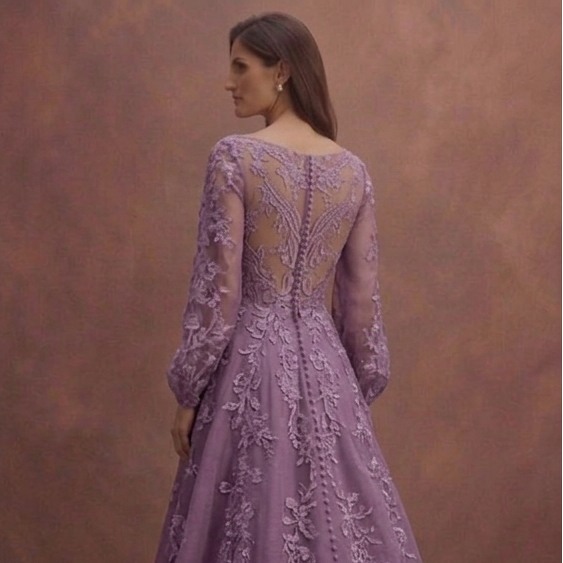 Purple Wedding Dress A-Line Lace Appliqué Bridal Gown