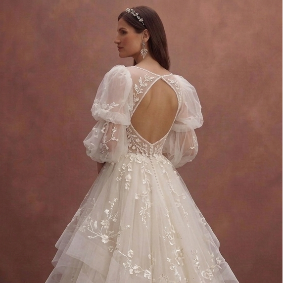 Romantic Princess Wedding Dresses with Layered Tulle