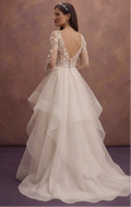 Romantic Wedding Dresses with Layered Organza Skirts