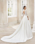 Romantic Long-Sleeve A-Line Wedding Gown with Graceful V-Neckline and Exquisite Lace Detailing for a Timeless Bridal Look