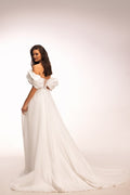 Ball Gown Wedding Dress with Sweetheart Neckline and Dropped Straps