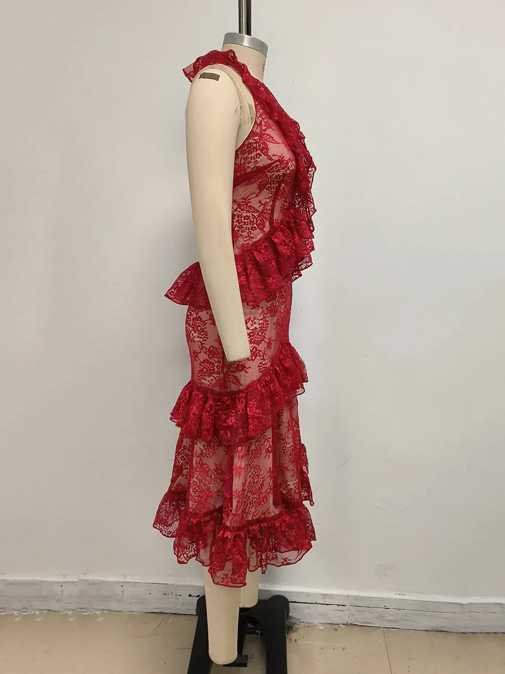Sexy Lace Midi Halter Dress Women Red Ruffle Backless Sleeveless Party Dresses Summer Lady Vacation Robes New