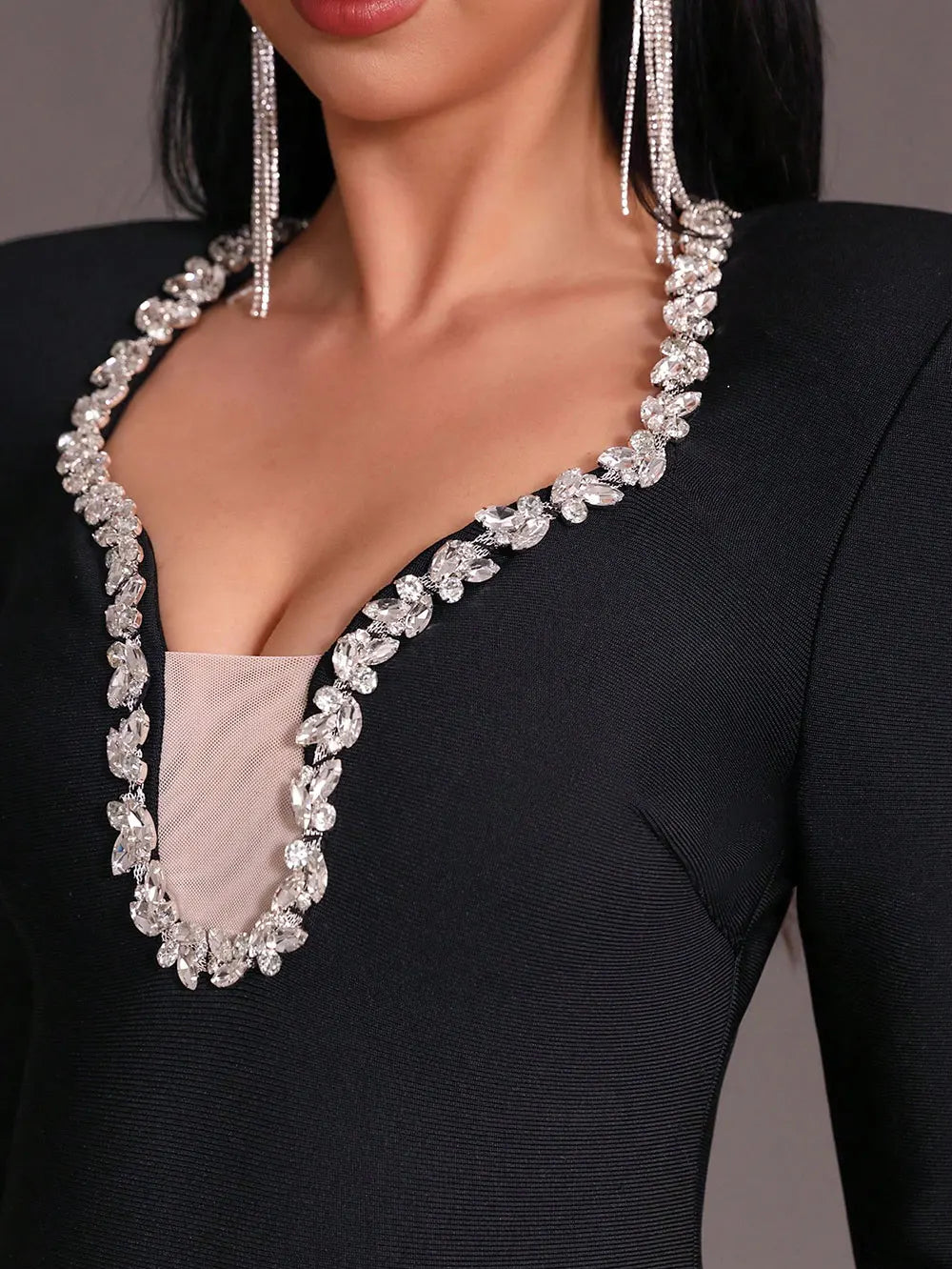 Elegant Women's Light Luxury Nail Diamond Design Bandage Dress U Neck Long Sleeve Bodycon Long Dress Evening Party Vestidos
