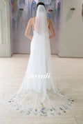 Flower Embroidered Bridal Veil Lace Floral Wedding Veil Fingertip Length Wildflower Veil with Metal Comp