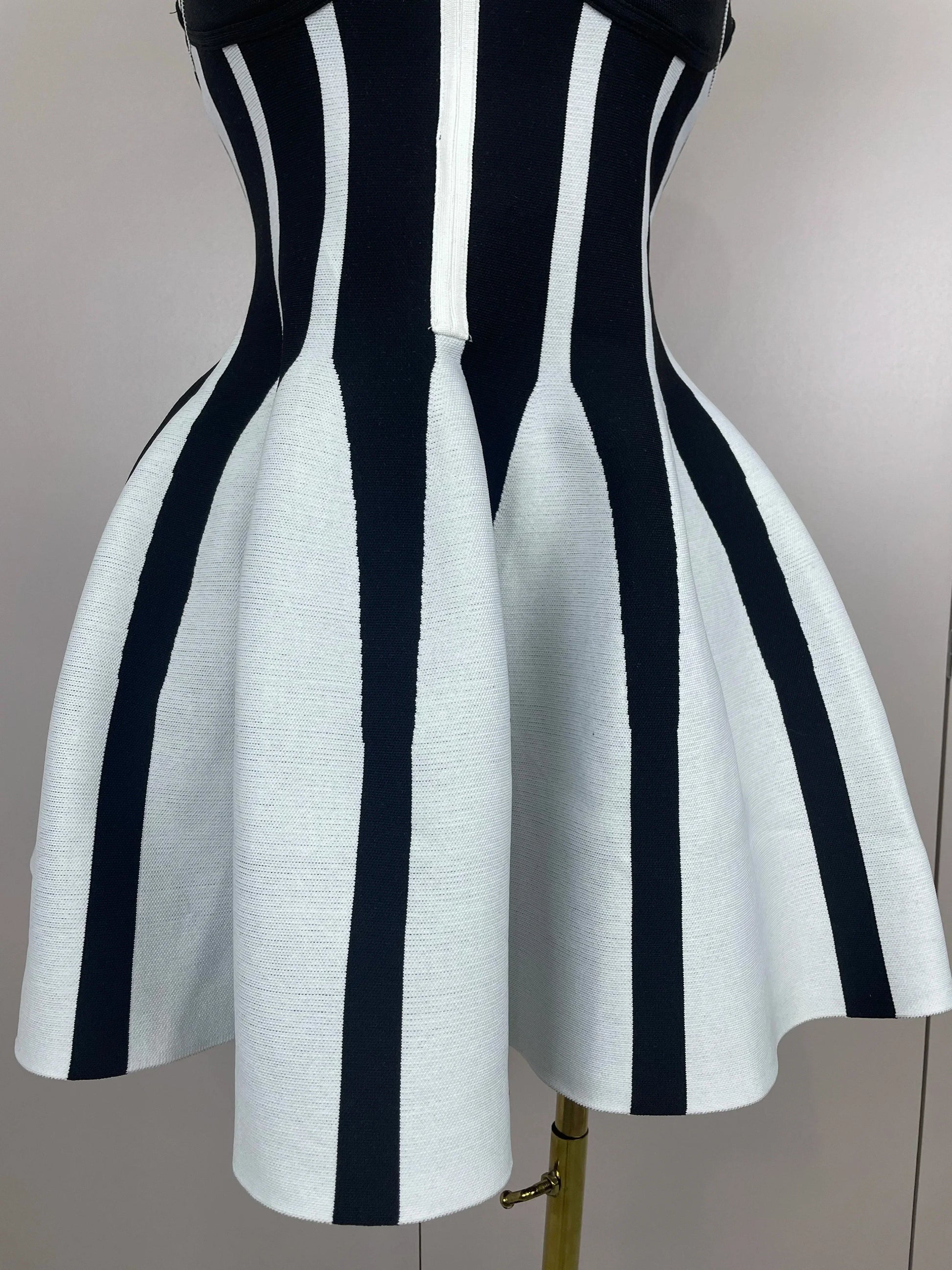 Sexy Backless Black White Stripes Halter Bandage A Line Short Dress Women Celebrity Elegant Evening Party Holiday Club Dress