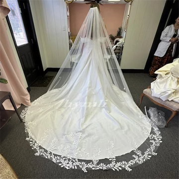 1 Tier Cathedral / Chapel Length Bridal Veil Leaf Lace Wedding Veil Metal Comb