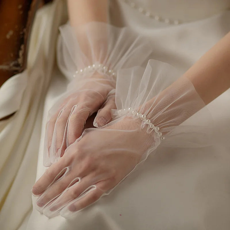 Lace Short Pearls Bridal Gloves Wristband Wedding Glove For Women Girl Party Evening Dress Jewelry Brides Accessories g