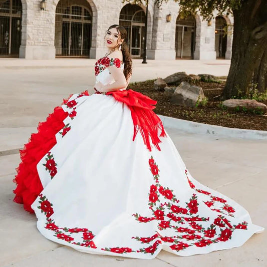 Customized White With Red Charro Quinceanera Dress Mexican Plus Size Prom Dress Corset Organza Tiered Ruffle vestidos de 15 años