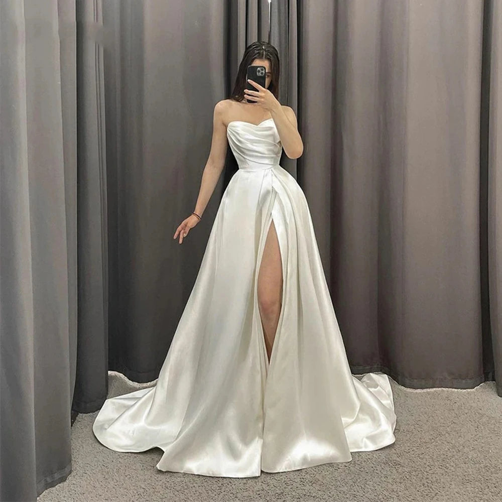 A Line Wedding Dresses Strapless Side Split Bridal Gowns Elegant Pleats Sweetheart Wedding Party Sexuality Gowns vestido Ivory