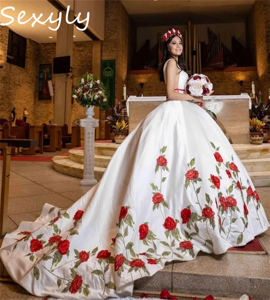 Customized Mexican Charro Quinceanera Dress Princess V Neck Soft Satin Embroidery Sixteen Birthday Dress Vestio De Anos Para Xv
