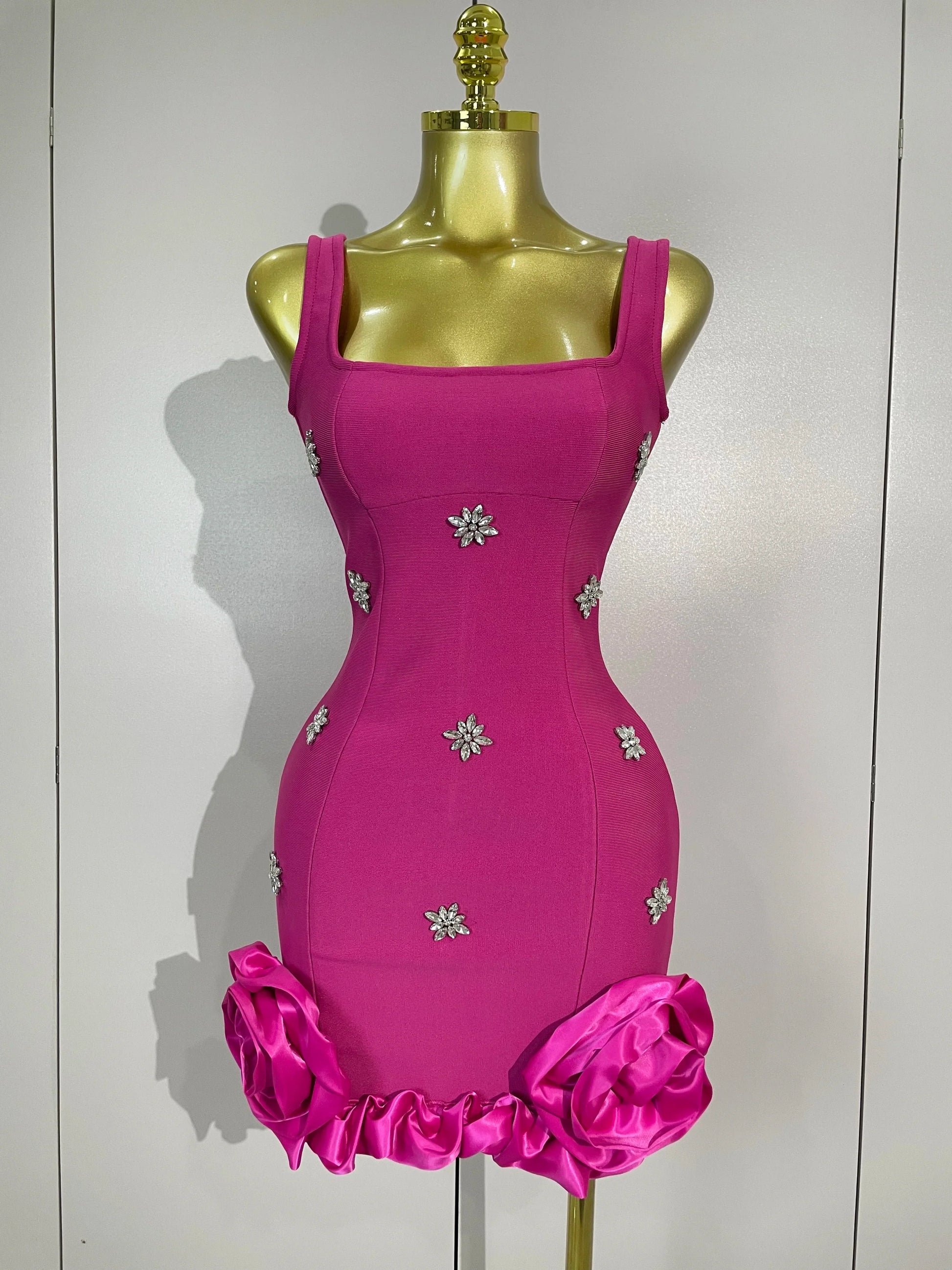 STyle Shining Crystal Women Sleeveless Bodycon Mini Bandage Dress Elegant Ruffles Cute Birthday Party Celebrate Dress Rose Red