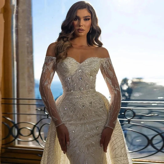 V-Neck Sleeveless Crepe Mermaid Wedding Dress Simple Spaghetti Strap Court Train Cut Out Back Bridal Gown Custom Made