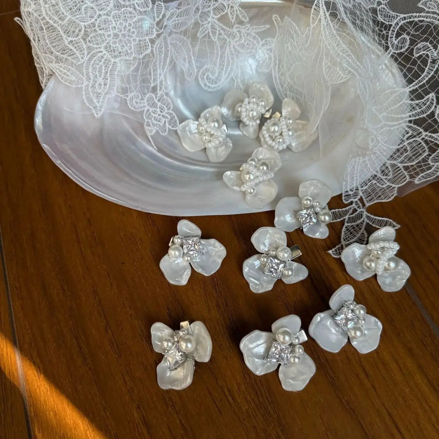 Pearls Hair Pin Clip Crystal Head Piece For Bride Bridesmaids Women Rhinestones Hairpin Bridal Jewelry Wedding Accessories