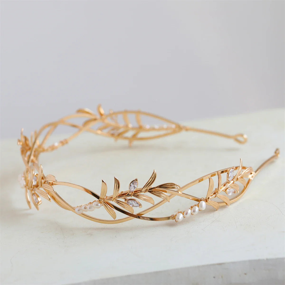 Bridal Hair Jewelry Vintage Gold Color Tiara Pearl Zircon Headband Headpiece Brides Leaf Hairband Headwear Wedding Accessories