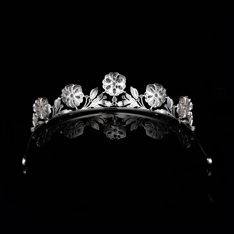 Zircon Zirconia Tiaras and Crowns CZ Princess Queen Diadem Brides Party Dress Headbands Bridal Jewelry Wedding Hair Accessories