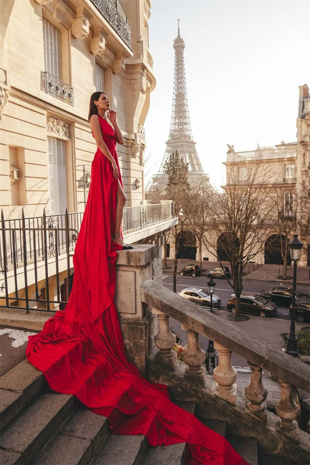 Sexy Halter Burgundy Evening Dress Long Train Prom Dress Sexy Open Back Party Dress Silk فساتين مناسبة رسمية