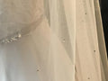 Crystal Wedding Veil, Circle Drop Veil, 1 Tier Wedding Veil with Scattered Rhinestone Crystals no Comb
