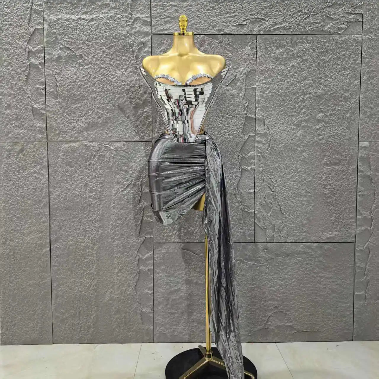 Golden Silver Women Sexy Strapless Shinning Crystal 2 Pieces Bodycon Mini Dress Birthday Party Photo Shoot Celebrate Stage Wear