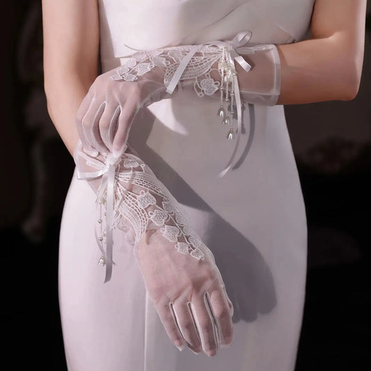 Short Bridal Gloves Flower Pearl Wedding Glove For Women Girl Party Evening Dress Jewelry Brides Accessories a