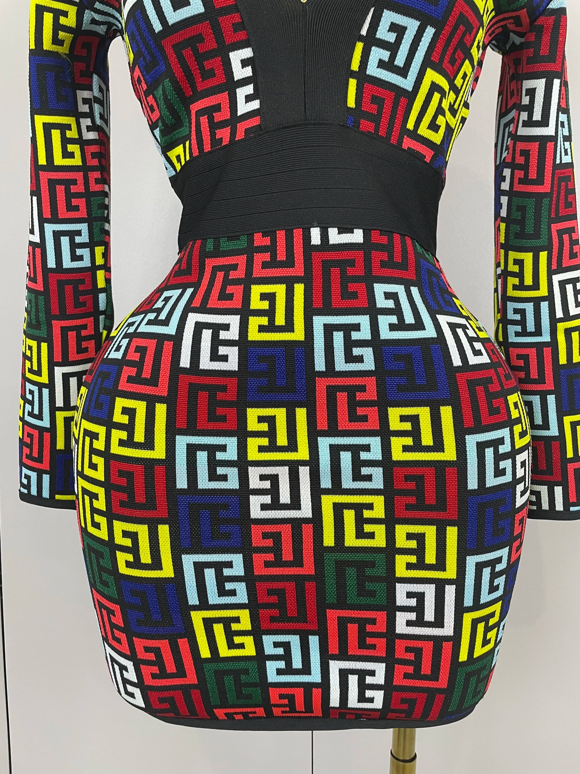 Sexy V-Neck Long Sleeve Bodycon Jacquard Short Bandage Dress Women Elegant Evening Luxury Birthday Party Cocktail Outfit