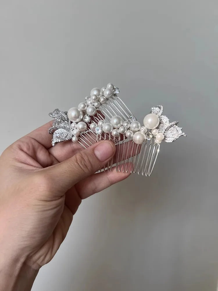Wedding Accessories Silver Color Hair Comb Butterfly Hairpins Bride Women Pearl Rhinestones Head Pieces Headdress Bridal Jewelry