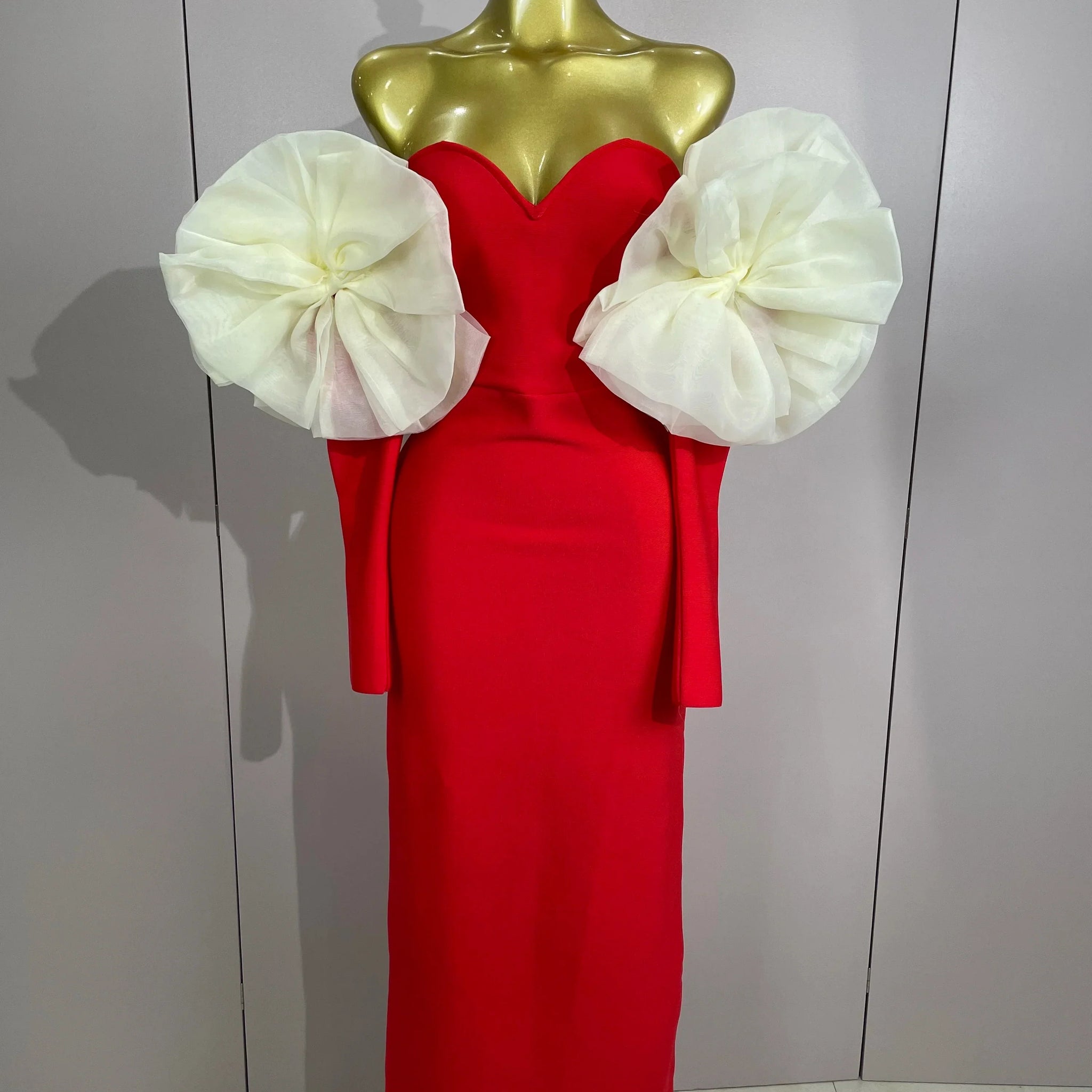 Women Sexy Off Shoulder Red Bodycon Bandage Dress Long Sleeved Celebrity Elegant Backless Dress Luxury Birthday Dresses Red