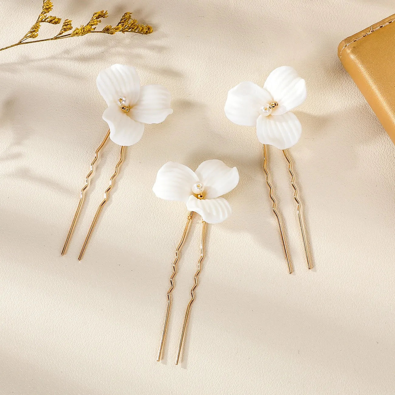 Porcelain Flower Hair Comb Pin Clip Vintage Gold Color Head Pieces For Women Brides Hairpins Bridal Jewelry Wedding Accessories