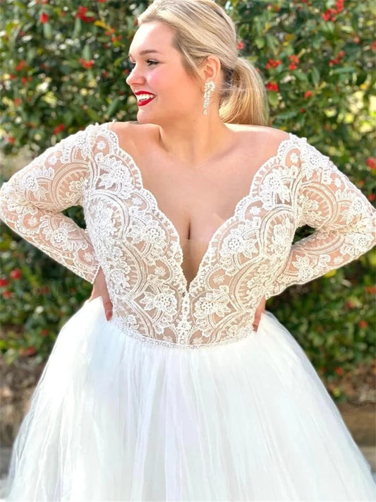 Plus Size Long Sleeve Lace Wedding Dress Long Tulle V neck Bride Dresses Bridal Gown Robe De Mariée Vestidos De Novia