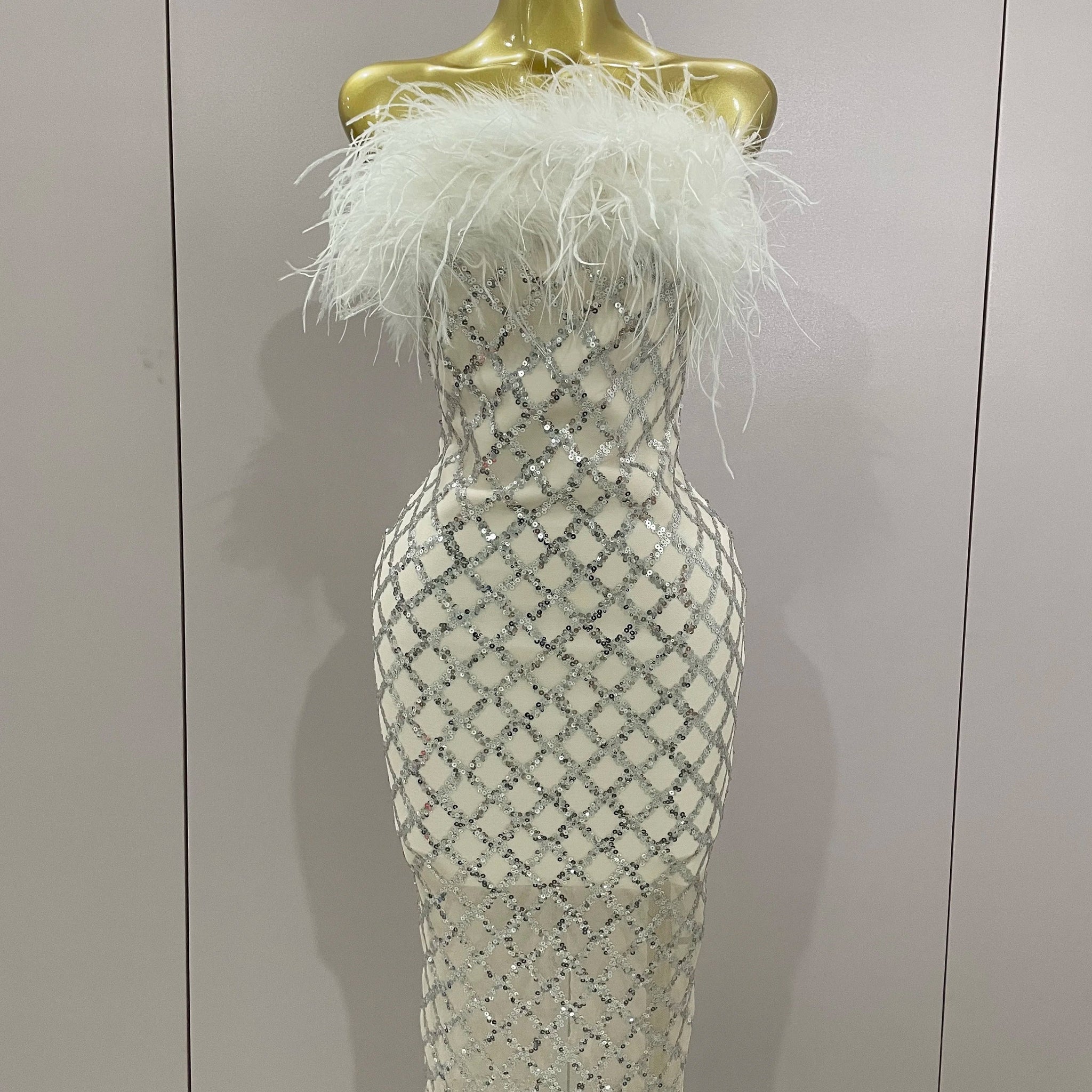 Shinning White Feathers Sequins Straples Bodycon Dress Women Fashion Celebrate Luxury Birthday Party Cocktail Dress WHITE