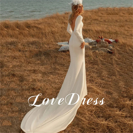 Lovedress elegante gola alta mangas compridas sereia vestido de casamento para mulher sem costas cetim tribunal trem simples vestido de novia.