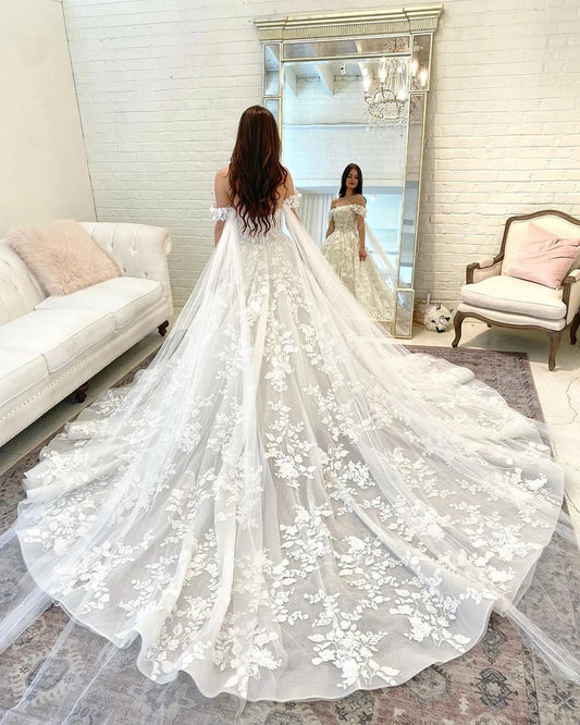 Princess Boho Wedding Dresses For Women Off the Shoulder Sweetheart Lace Appliques Bridal Gown Ball Gown