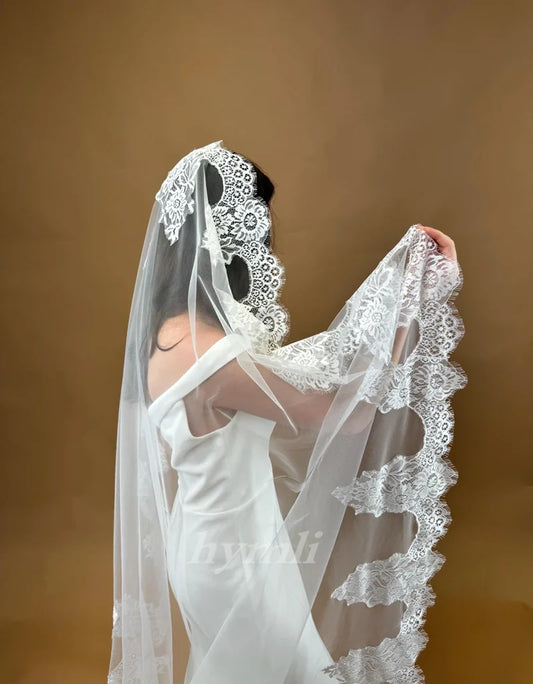 Elegant Lace Mantilla Veil Floor Veil Chapel Veil Cathedral Bridal Veil Fingertip Wedding Veil