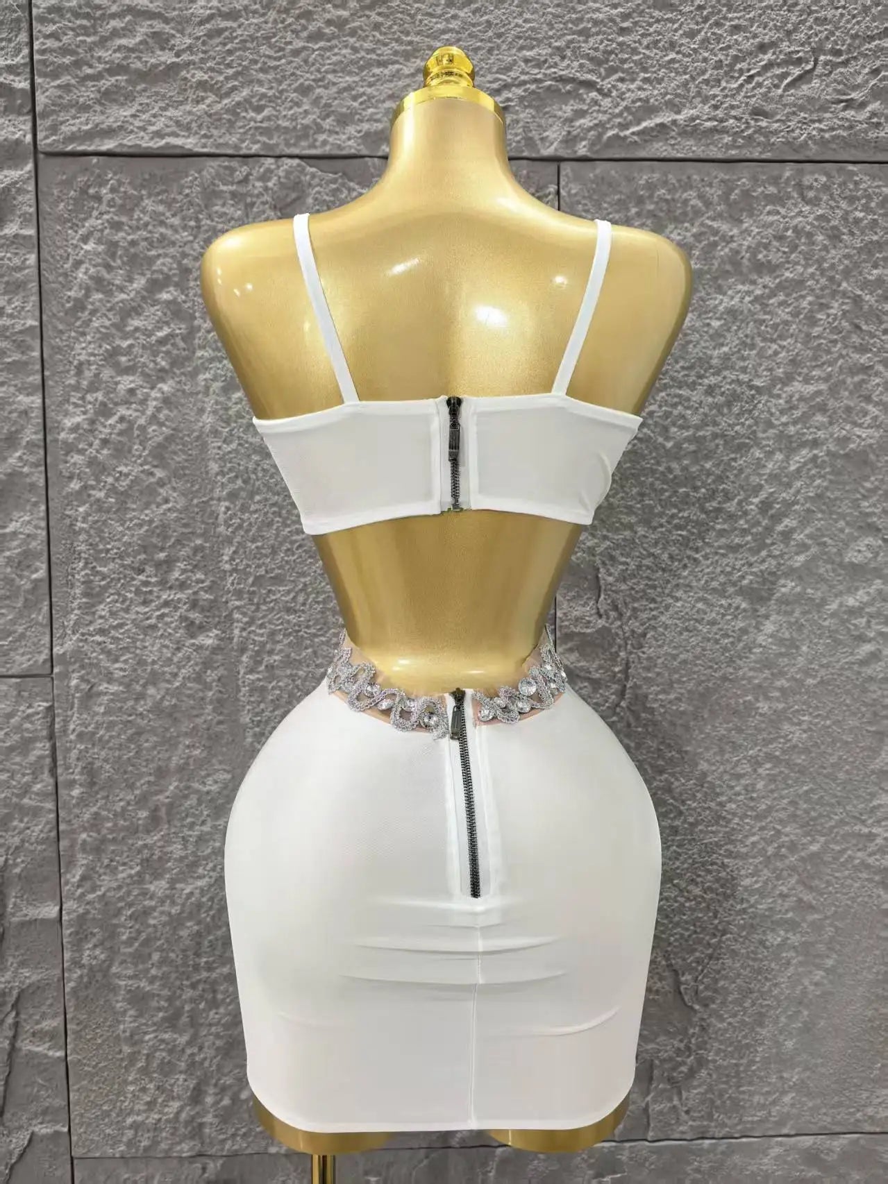 White Color Women Sleeveless Sexy Shinning Diamond Bodycon Mini Dress Birthday Party Celebrate Nightclub Outfit Vestido