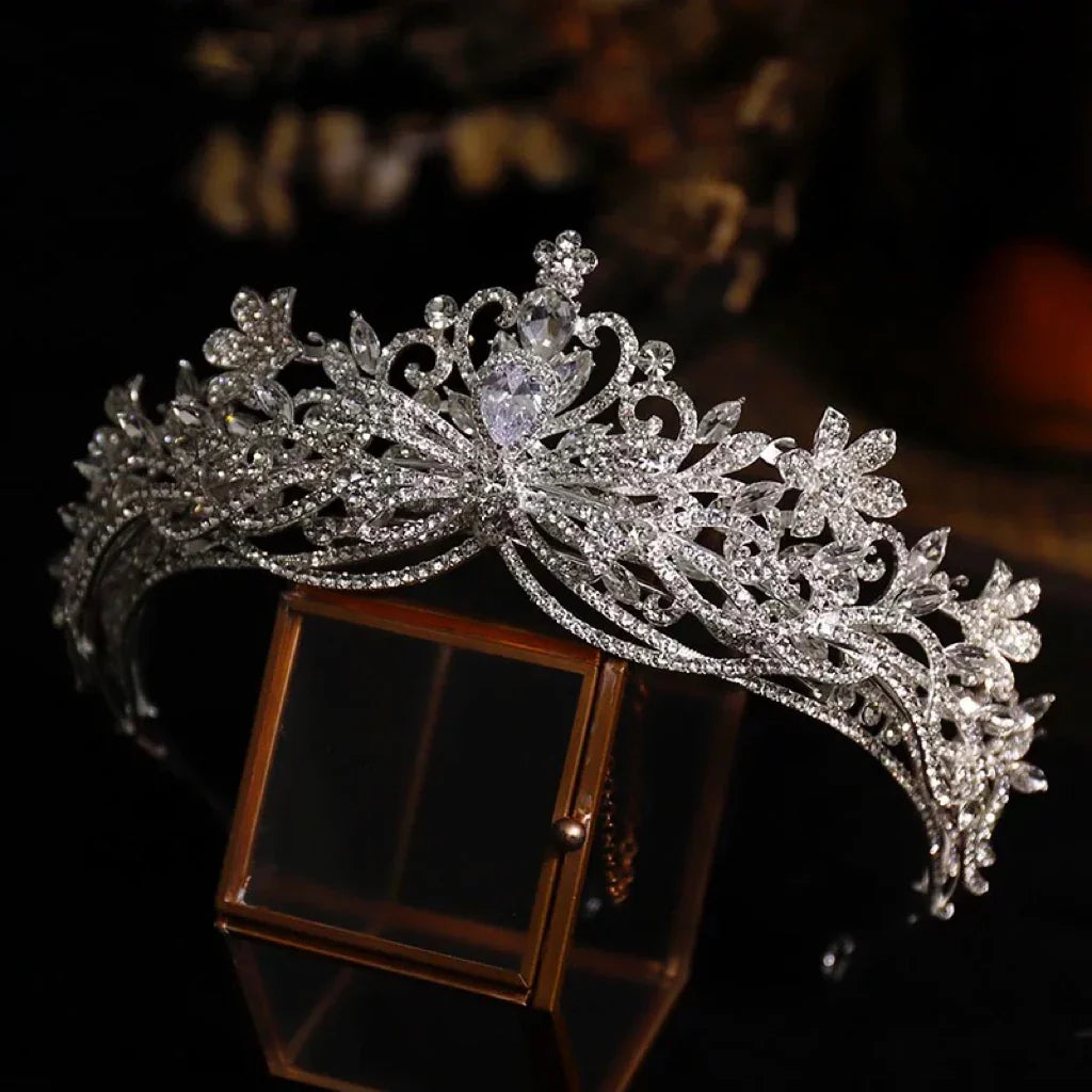 Wedding Hair Accessories Crystal Zirconia Tiaras and Crowns Gift Diadem For Women Brides Princess Queen Headband Bridal Jewelry a