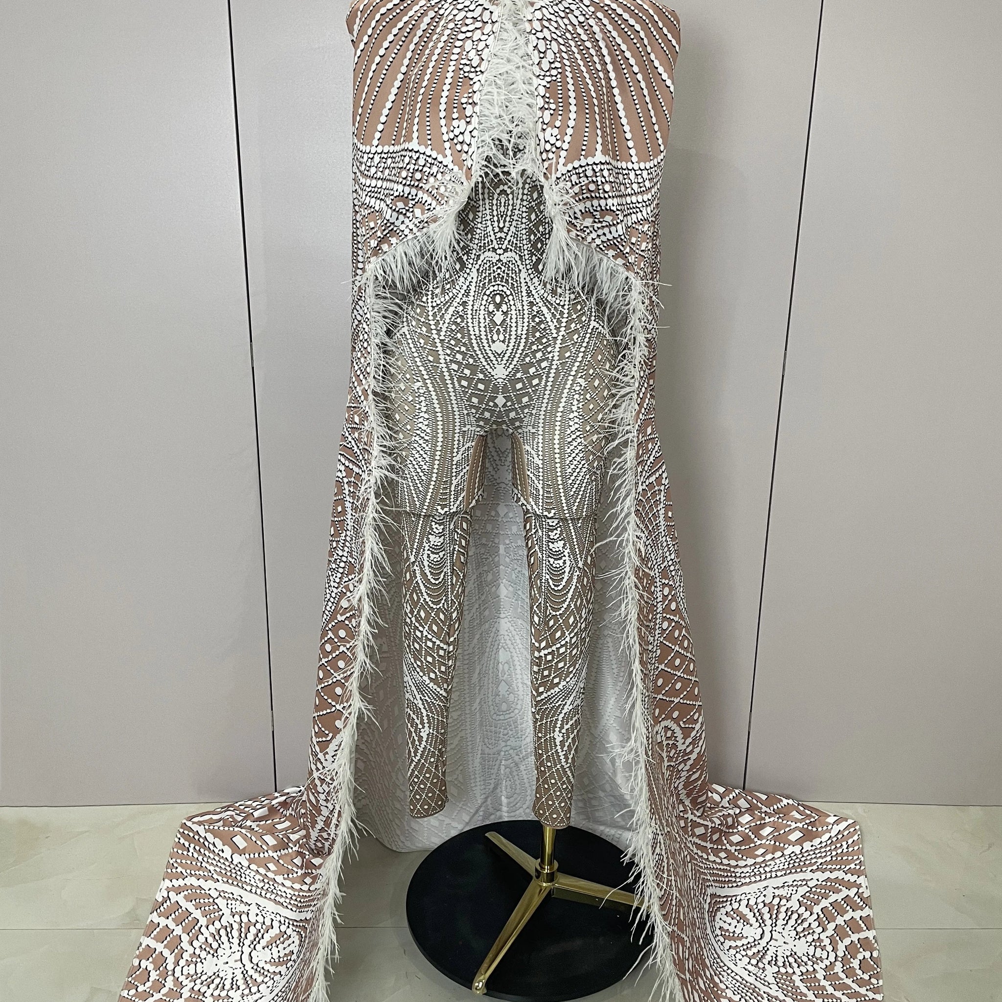 Luxury Feathers Cloak White Printing Sexy Sheath Jumpsuit Women Evening Party Bar Nightclub Singer Stage Performance Costume MULTI