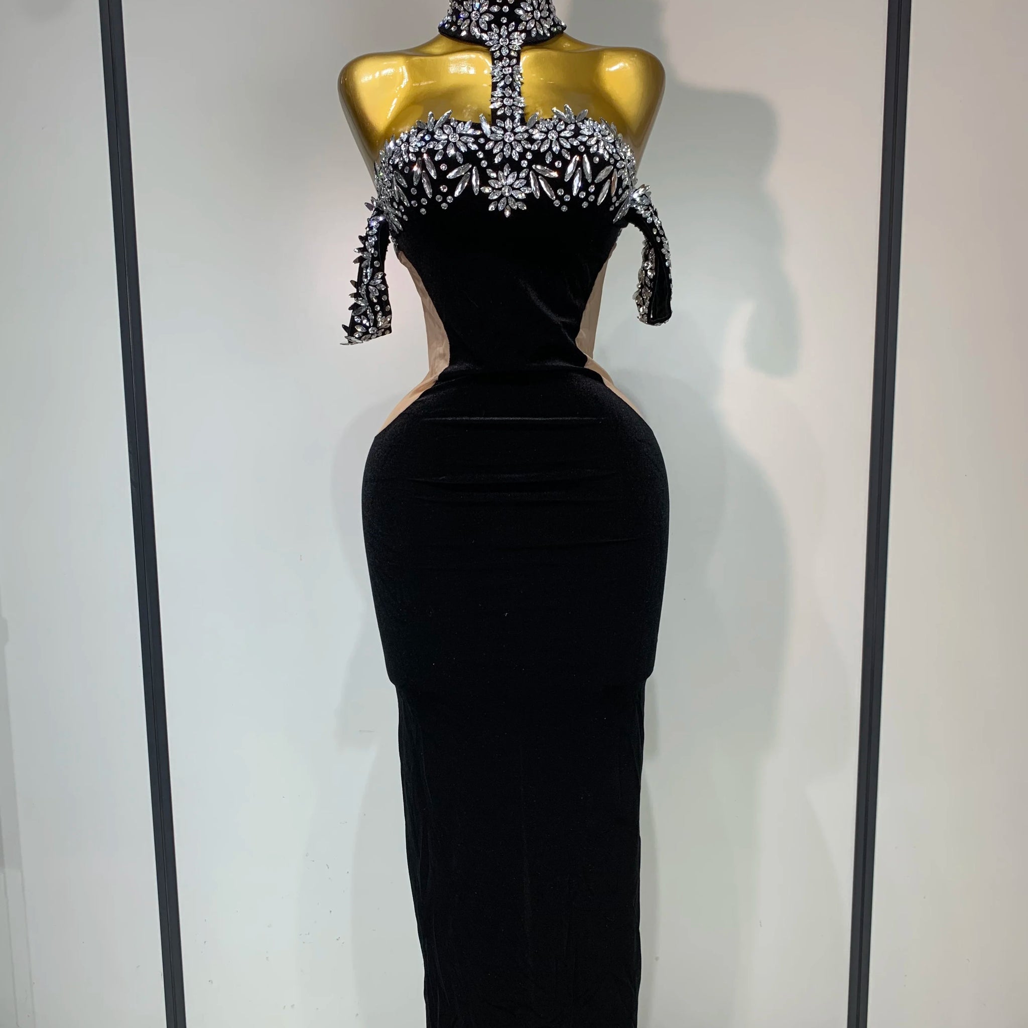 Women Sexy Off the Shoulder Shinning Crystal Bodycon Long Dress High Quality Velvet Celebrate Nightclub Party Birthday Dresses black