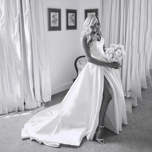 White Plus Size A Line Satin Strapless Wedding Dress V Neck Pleats High Side Slit Floor Length Bride Gowns Bridal Dres