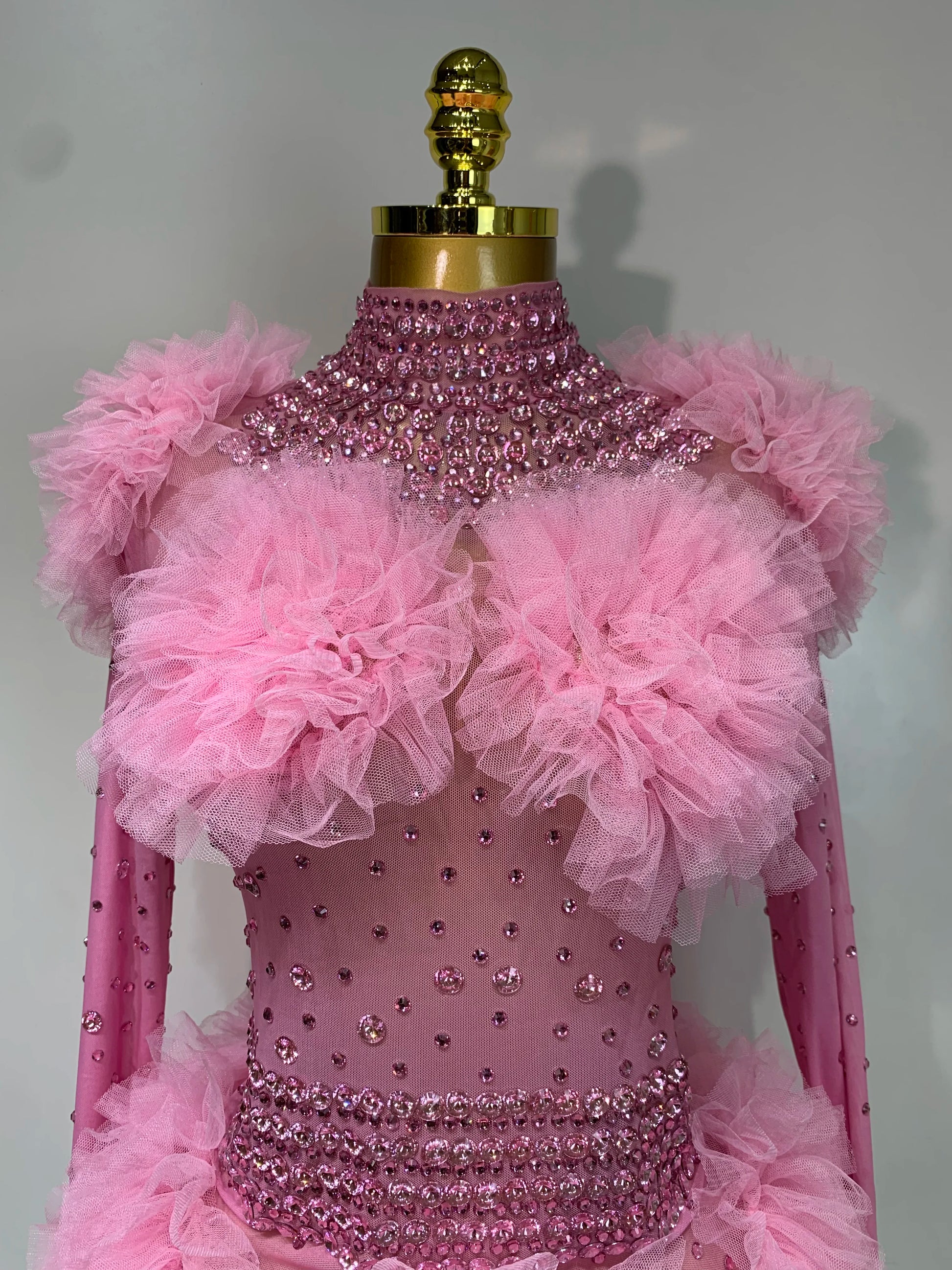 Sexy See Through Rhinestone Bodysuit Women Sexy Tight Mesh Ruffles Performance Dancer Singer Costume Nightclub Stage Outfit