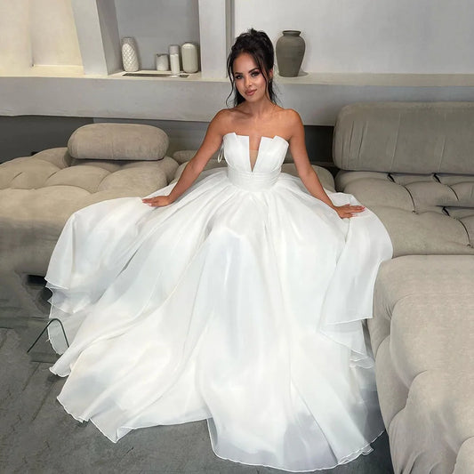 Dubai Organza Wedding Dresses Deep V Neck A Line Backless Boho Pleats Elegant Bridal Gowns Vestidos De Novia As Picture